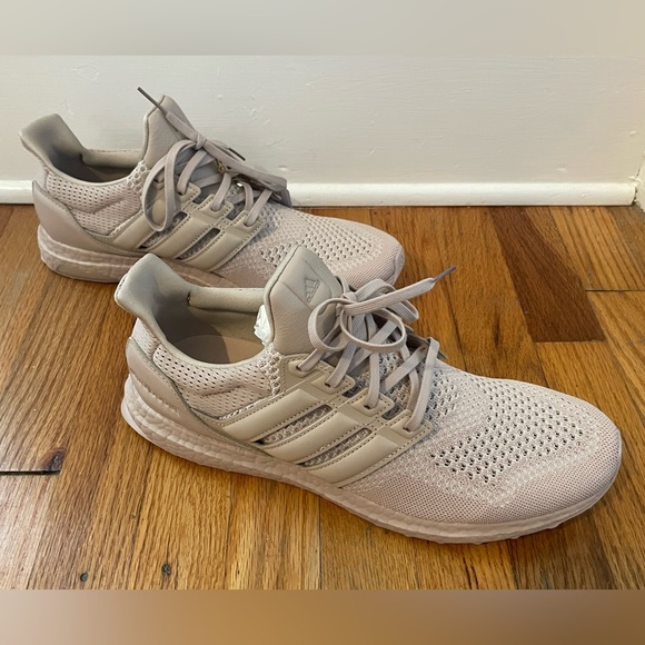 Adidas Ultraboost 1.0 New - Picture 2 of 4